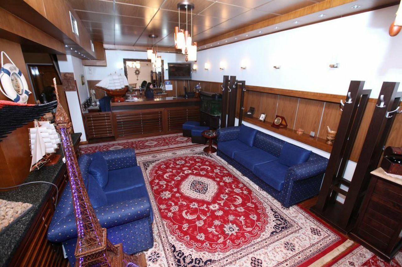 Antipatrea Hotel Берат Экстерьер фото
